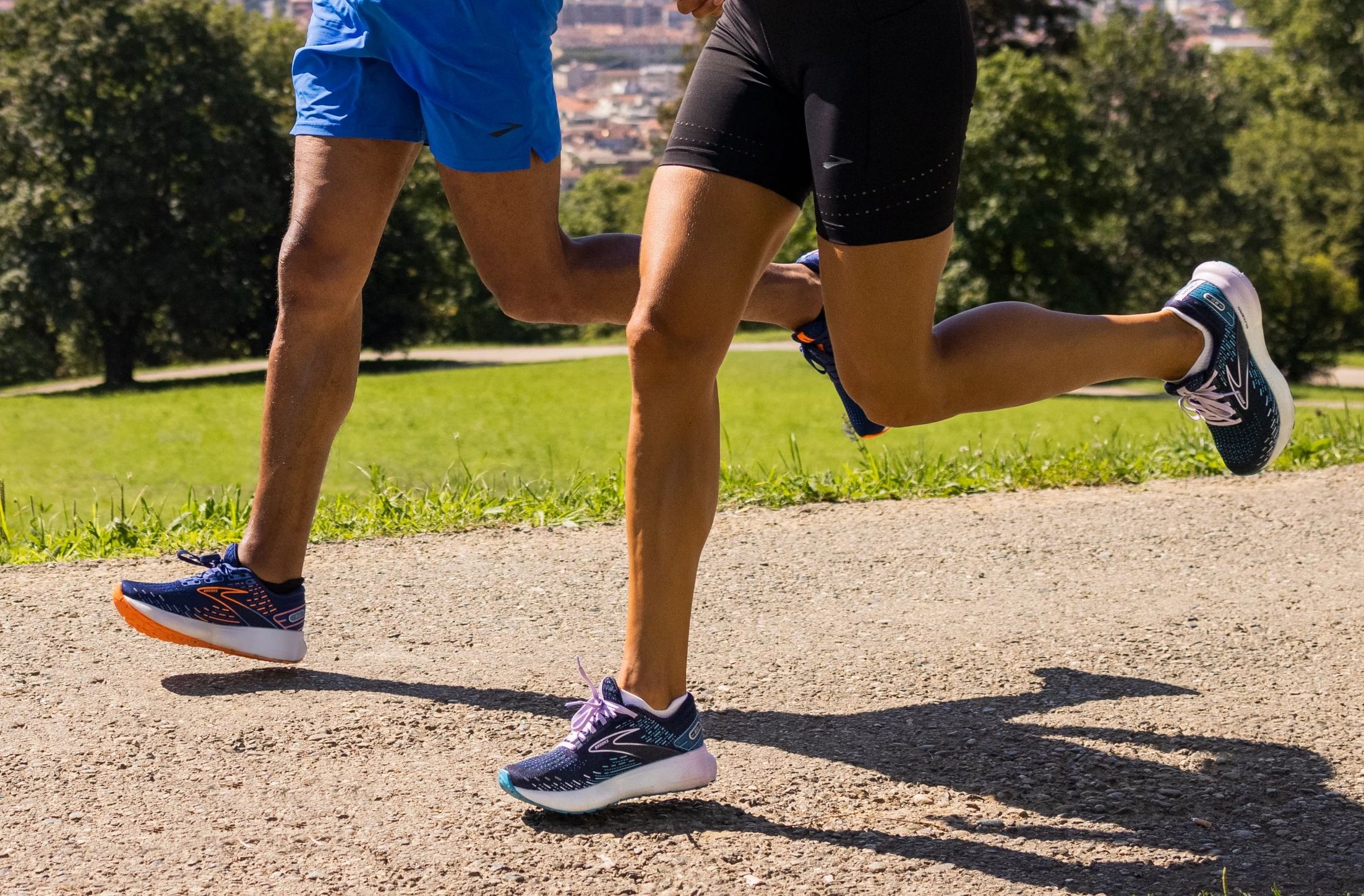 BROOKS GLYCERIN 20中底首次採用氮氣配方，創造前所未有的柔軟